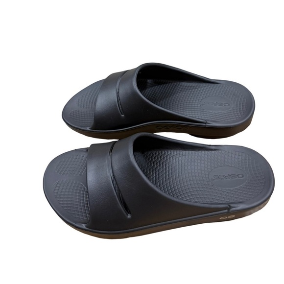 OOFOS OOAHH RECOVERY SLIDE SANDAL - Black Size 9 Men\'s Size 11 Women’s